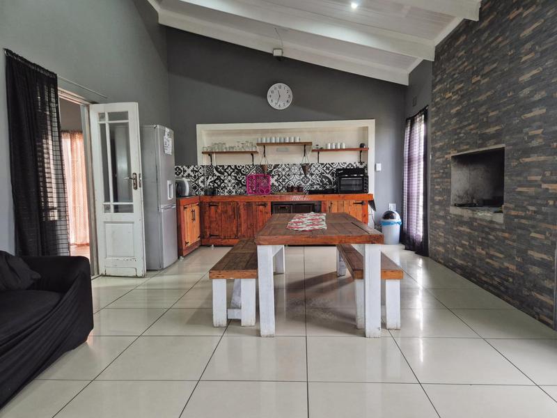 2 Bedroom Property for Sale in Franskraal Western Cape